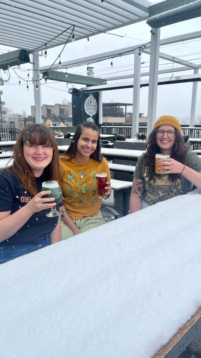 Snow won’t stop us from enjoying a beer! Come hang out! ❄️☃️🍻

Current Draft List:

Small Batch Releases
- Perry St. Pilsner NZ Edition
- Time Flow West Coast Pilsner
- Synaptic Continuum Juicy Pilsner - Collaboration with @monolithbrewingco 
- Wheat Don’t Waste American Wheat - Collaboration with @wedontwaste
- Morning Light Cherry Lime Ale
- Chit Yea! Hazy IPA
- Fluid Lupicity Hazy IPA - Collaboration with @seedstockbrewery 
- Sharpen to Rise West Coast IPA
- Land Ray Saison
- Indigenous Odyssey Amber Ale
- Silent Disco Sour
- Cherry Limeade Seltzer

Core Brands
- Lagerado
- Sippin’ Pretty Fruited Sour
- 90 Shilling
- Old Doods Nitro Stout

#odellbrewing #proudlycolorado #coloradobrewery #coloradobeer #patioseason #snowday #snowdaybeers
